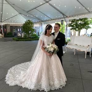 Meet your Posher, Eve